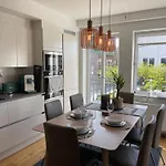 Sentrumsnær *