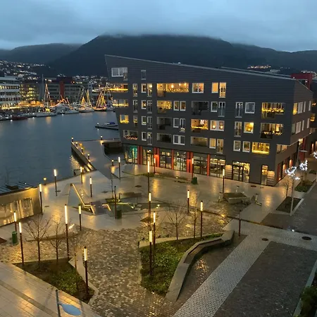 Sentrumsnaer * برغن