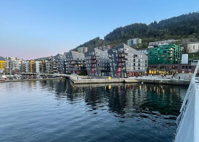 Sentrumsnaer Lägenhet *